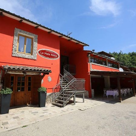 La Mela Rossa Villa Terni Bagian luar foto