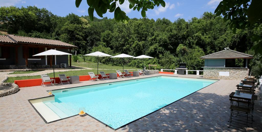 La Mela Rossa Villa Terni Bagian luar foto