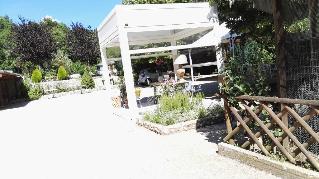 La Mela Rossa Villa Terni Bagian luar foto