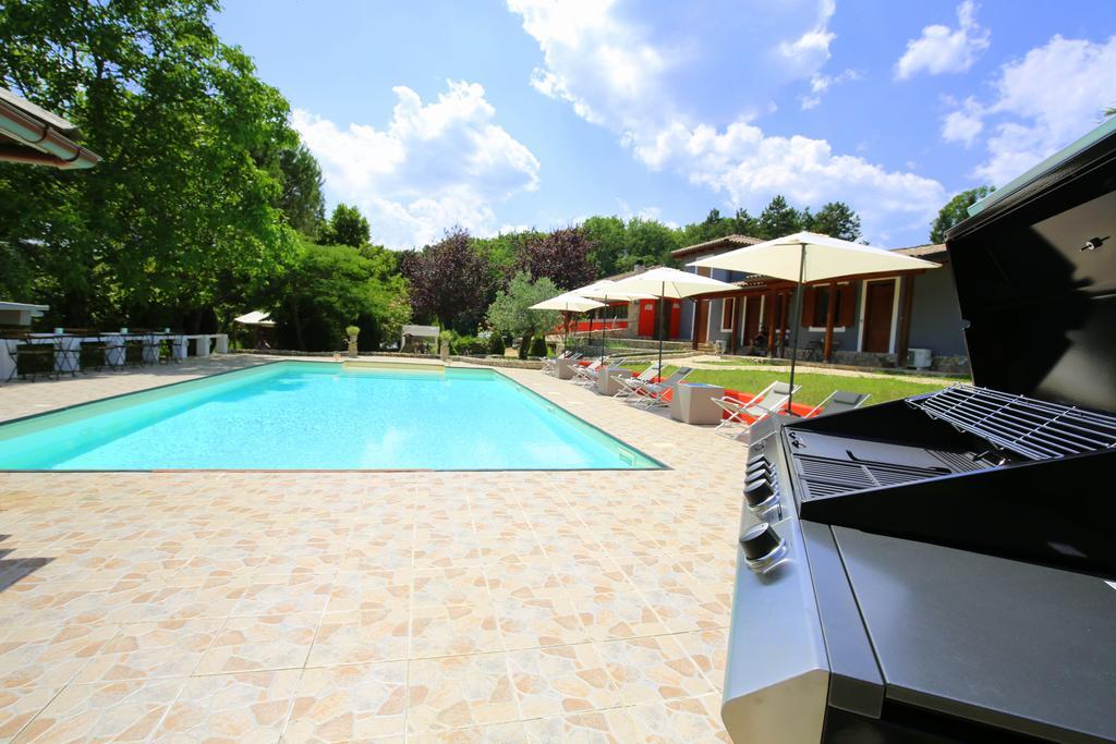 La Mela Rossa Villa Terni Bagian luar foto