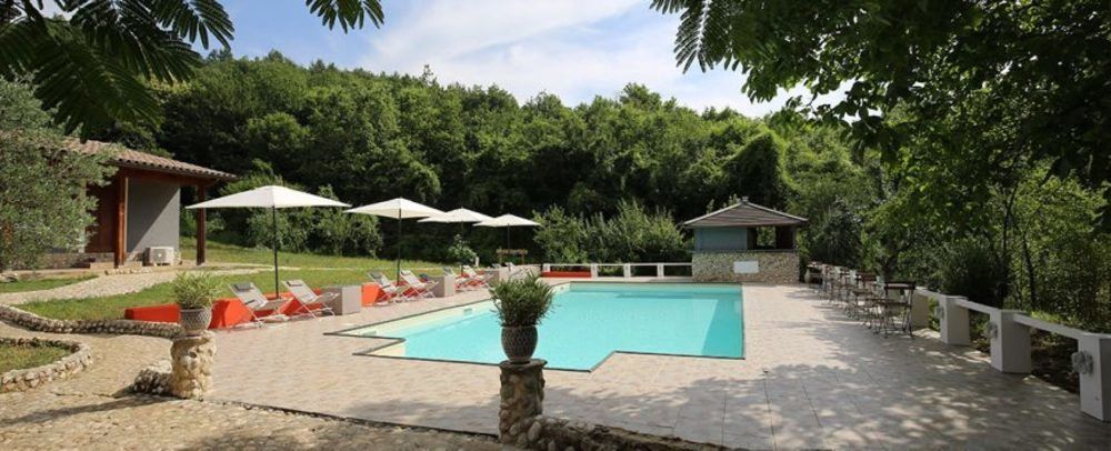 La Mela Rossa Villa Terni Bagian luar foto