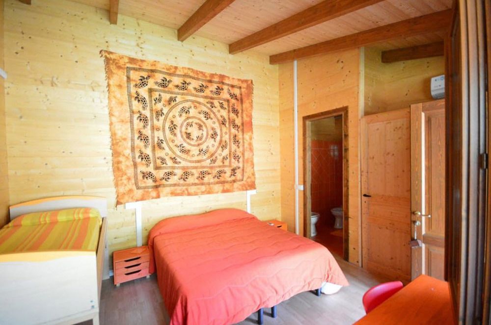 La Mela Rossa Villa Terni Bagian luar foto