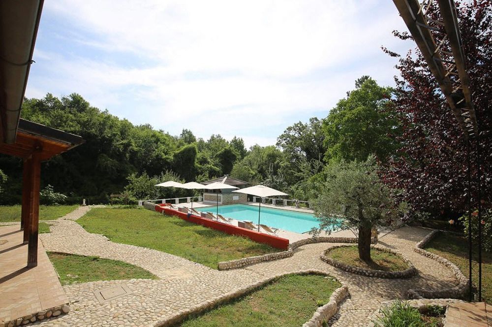La Mela Rossa Villa Terni Bagian luar foto
